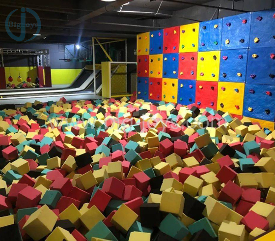 Foam Pit